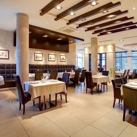 Hotel Knezevina 브래닉 외부 사진
